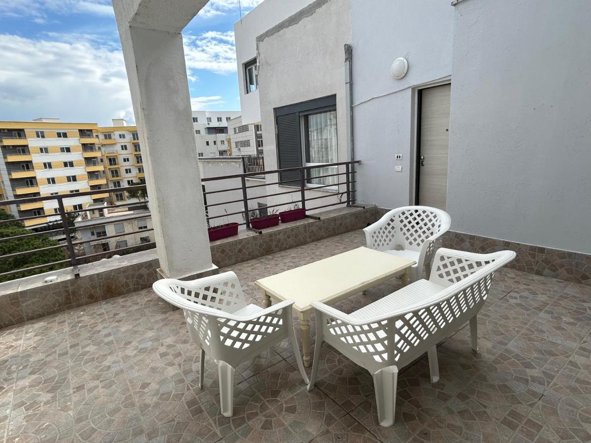 Apartment In Qerret Golem  Esterno foto