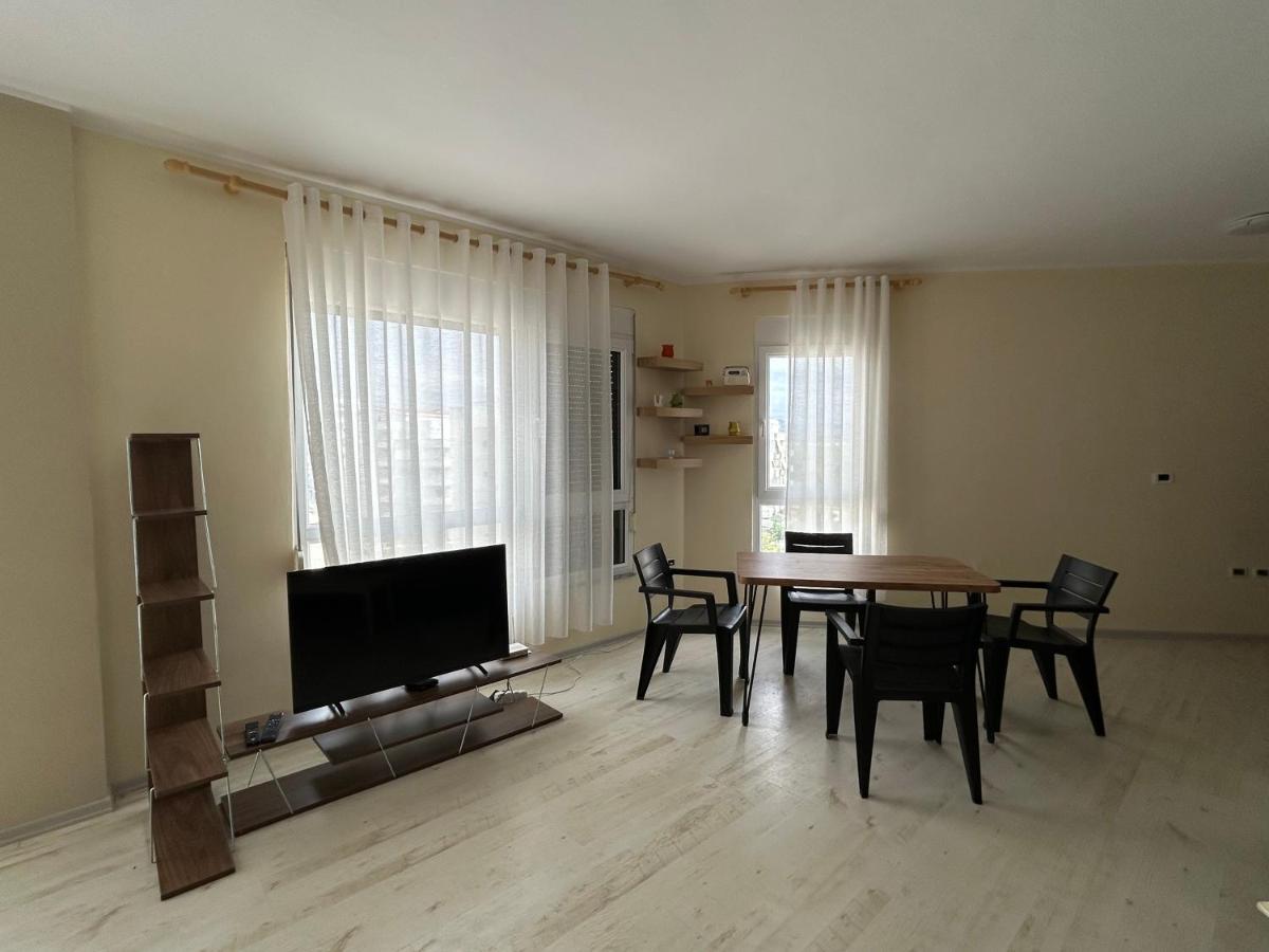 Apartment In Qerret Golem  Esterno foto